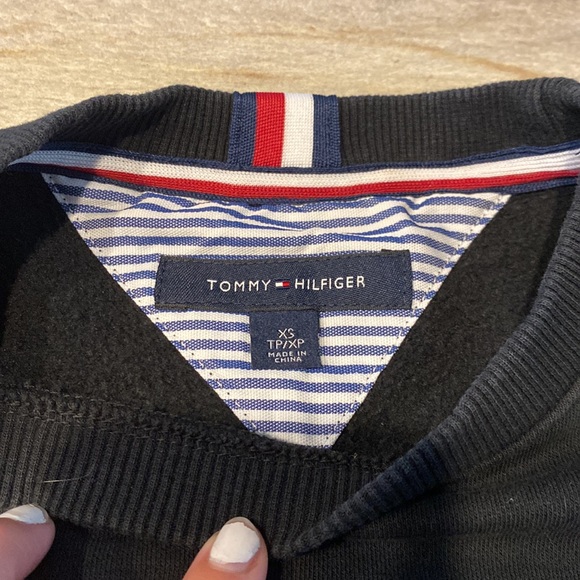 TOMMY HILFIGER CREW NECK - Picture 3 of 5